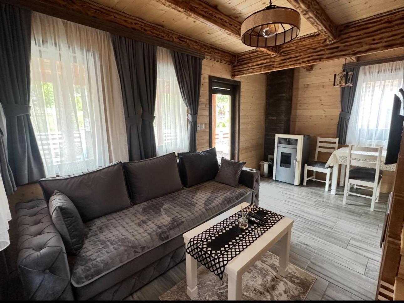 Zagrad Homes In Zabljak Eksteriør bilde