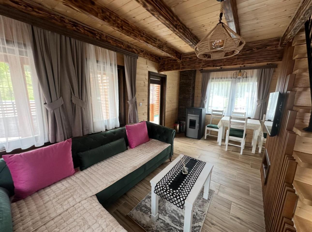 Zagrad Homes In Zabljak Eksteriør bilde